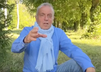 Cem Uzan’dan ilginç çağrı: 100 bin Euro ödüllü ‘after parti’