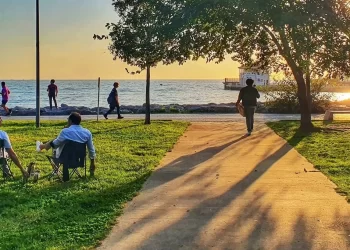 Gazeteci Bülent Çavuş, İstanbul Valiliği’nin alkol yasağı kararına tepki gösterdi