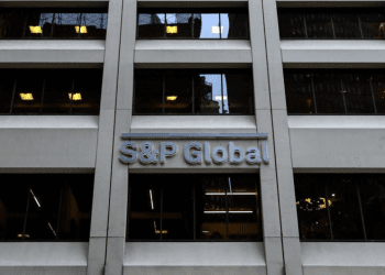 S&P, Türkiye’nin kredi notu görünümünü yükseltti