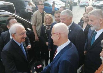 Kılıçdaroğlu’ndan Merdan Yanardağ’a ‘geçmiş olsun’ ziyareti