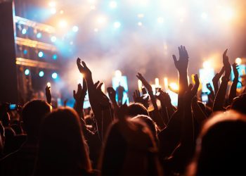 AKP’ye yaraşır ‘festival’ler: Sanatçılara ‘Erdoğan’ ve ‘LGBT’ taraması