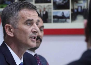 Ümit Dikbayır’dan çok konuşulacak iddia: Akşener’in yardımcısı kayıtdışı para mı topladı?