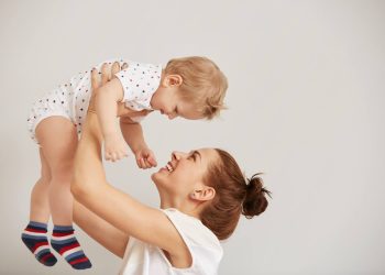 Korkutan uyarı: Bebeklerde cihaz kullanımı depresyon sebebi