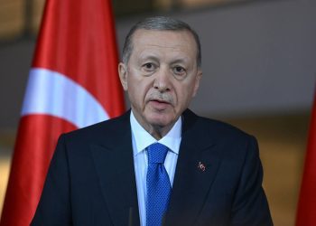 Erdoğan’dan ‘yüzde 50+1’ mesajı: ‘Değişmesi isabetli olur’