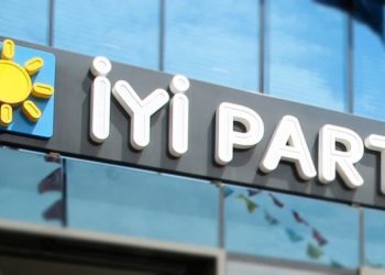 İYİ Parti’de yaprak dökümü: Bir isim daha istifa ettiğini duyurdu