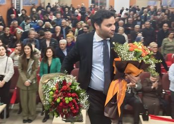 CHP’li Onur Öktem Etimesgut Belediye Başkan Aday Adaylığını açıkladı. Onur Öktem kimdir?