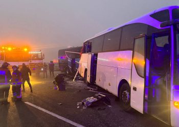 Sakarya’da korkunç kaza. 7 araç birbirine girdi: Onlarca ölü ve yaralı var!