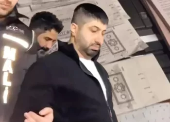 Mafya İstanbul’da okul basıp tahsilat yaptı