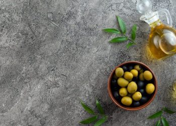 Fiyatlar arttı, sahtesi çoğaldı! Gerçek zeytinyağı nasıl anlaşılır?