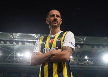 İtalyan yıldız Leonardo Bonucci Fenerbahçe’ye imza attı!