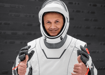 İlk Türk astronot Alper Gezeravcı kumpas davasıyla TSK’den ihraç edilmiş