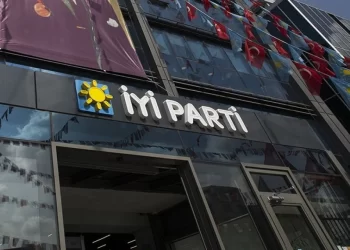 İYİ Parti, İzmir Adaylarını Açıkladı!