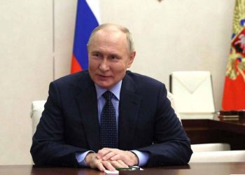 ABD basınına konuşan Putin, İstanbul’u işaret ederek “Ukrayna için barış anlaşması yakındı” dedi!