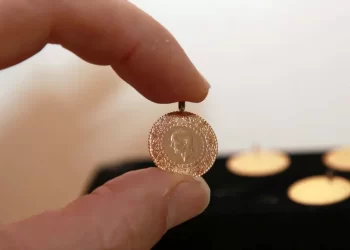 Altın fiyatları haftaya rekorla başladı