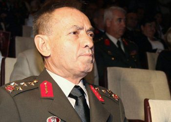 Emekli Orgeneral Saldıray Berk yaşamını yitirdi