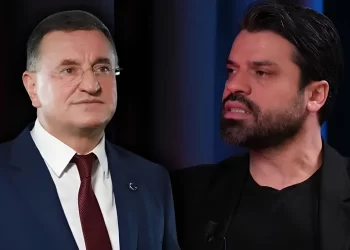 Gökhan Zan’dan Lütfü Savaş’a sert yanıt: ‘Müteahhitlerinizi AK-lamadınız mı?’