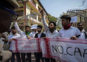 Hindistan’da Müslümanları dışlayan yeni vatandaşlık yasası yürürlüğe girdi; protestolar başladı