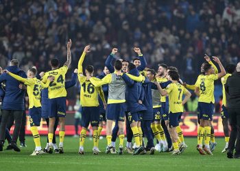 Fenerbahçe kafilesi stattan ayrıldı