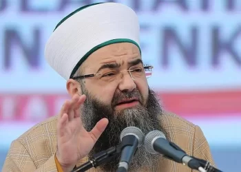 İsmailağa’dan Cübbeli Ahmet açıklaması: Tekkemiz ve cemaatimizle hiçbir ünsiyeti kalmamıştır