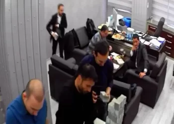 İstanbul Cumhuriyet Başsavcılığı, CHP’ye ‘para sayma’ soruşturması başlattı