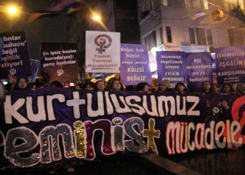 Kadınlar 8 Mart’ta Taksim’de: Engellemelere rağmen yürüyüş!