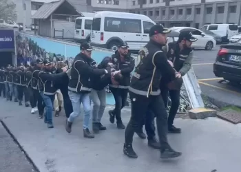 ‘Sarallar’a yeni iddianame: Cezaevinden avukatı aracılığıyla örgütü yönetmiş