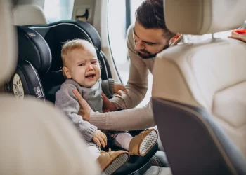Bebekle yolculuk yaparken dikkat edilmesi gerekenler