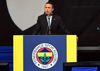 Oylama yapıldı: İşte Fenerbahçe yönetimine verilen yetkiler