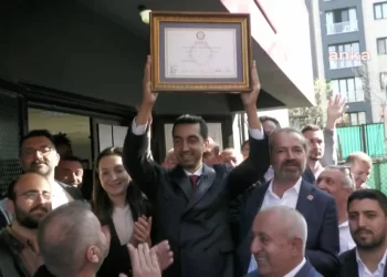 Giderayak kamu mallarını satıyorlar