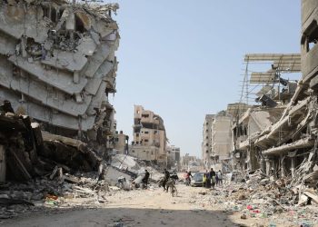 İsrail’in vurduğu Gazze’de can kaybı 33 bin 175’e yükseldi