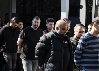 Beşiktaş’ta gece kulübünde yangın soruşturmasında yeni gelişme: Şüpheliler adliyeye sevk edildi