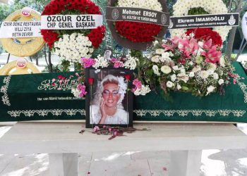 ABD’de hayatını kaybeden Ahu Tuğba son yolculuğuna uğurlandı