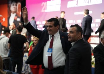 CHP Genel Başkan Yardımcısı Ulaş Karasu’dan teşekkür mesajı: “Şimdi omuzumuzdaki sorumluluk, dünden çok daha ağır”