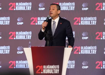 Kurultay’da flaş gelişme: Özgür Özel tek aday!