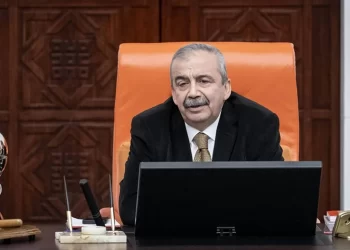 Sırrı Süreyya Önder’in hayati riski devam ediyor: Doktorlar son durumunu açıkladı