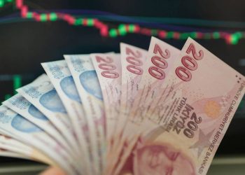 Mevduat faiz oranları zirvede: 500 bin TL aylık ne kadar kazandırıyor?