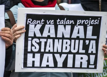 Kanal İstanbul güzergahında 2,5 milyon metrekarelik alan imara açıldı!