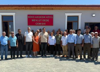 Yüz yıllık buluşma gerçekleşti: Kangal’ın Beko-Akgedik Köyü’nde ‘Mevlüt Dede Kültür ve Cemevi’ açıldı