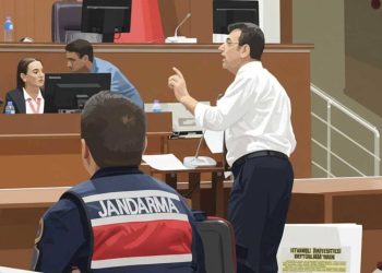 İmamoğlu’nun diploma davasında ara karar: Mahkeme 20 Ekim’e ertelendi