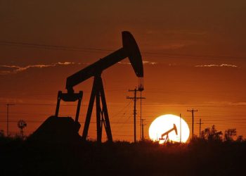 Petrodoların Gölgesinde Körfez Krizi